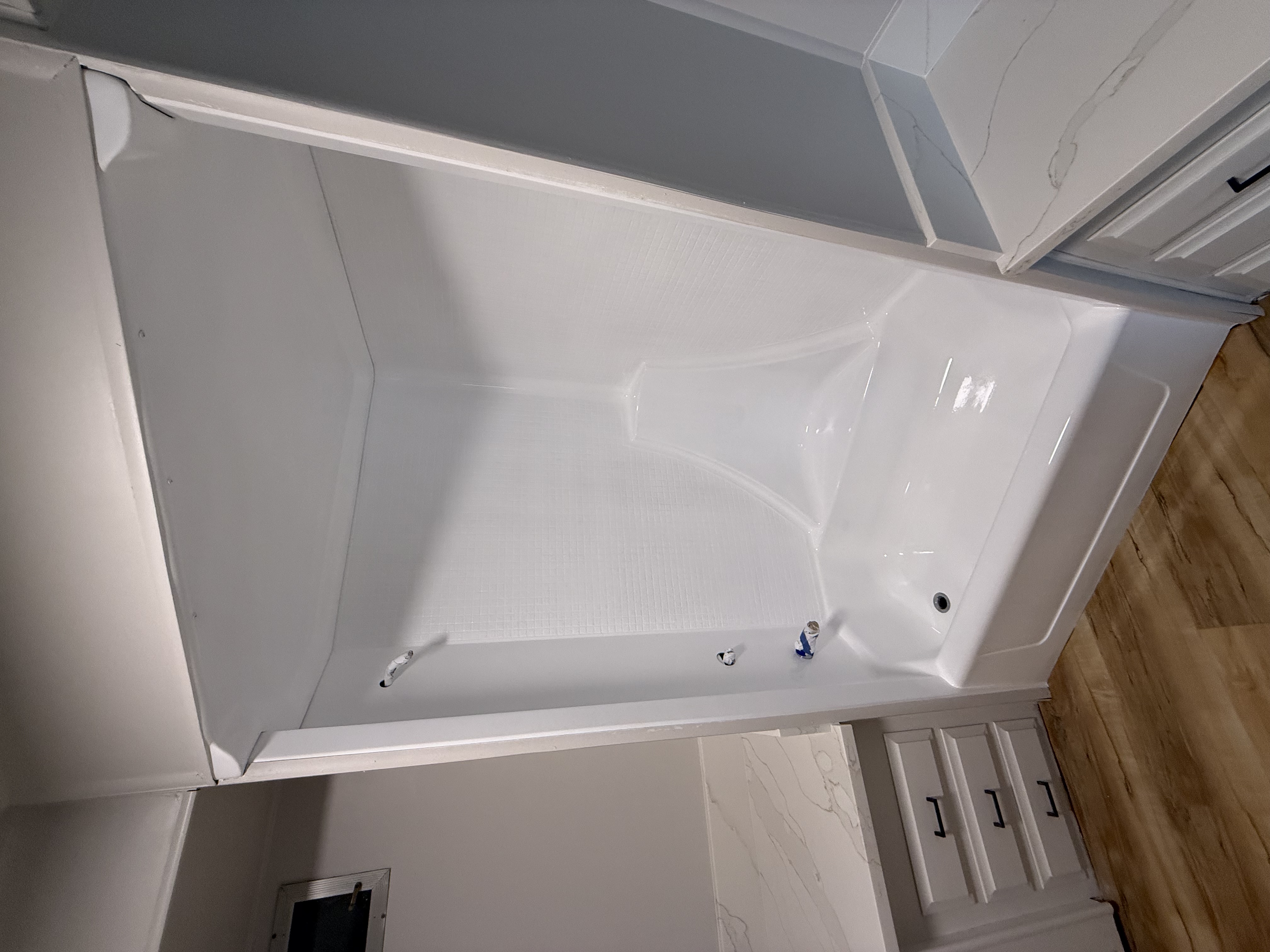 Custom, large, fiberglass tub shower